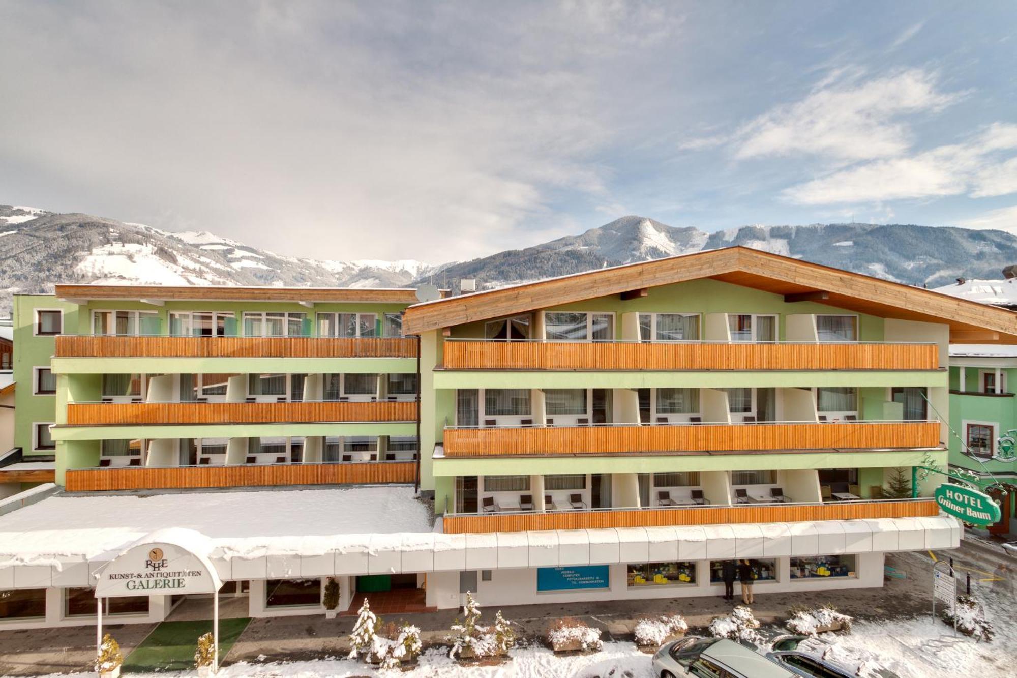 Hotel Gruener Baum Zell am See Dış mekan fotoğraf