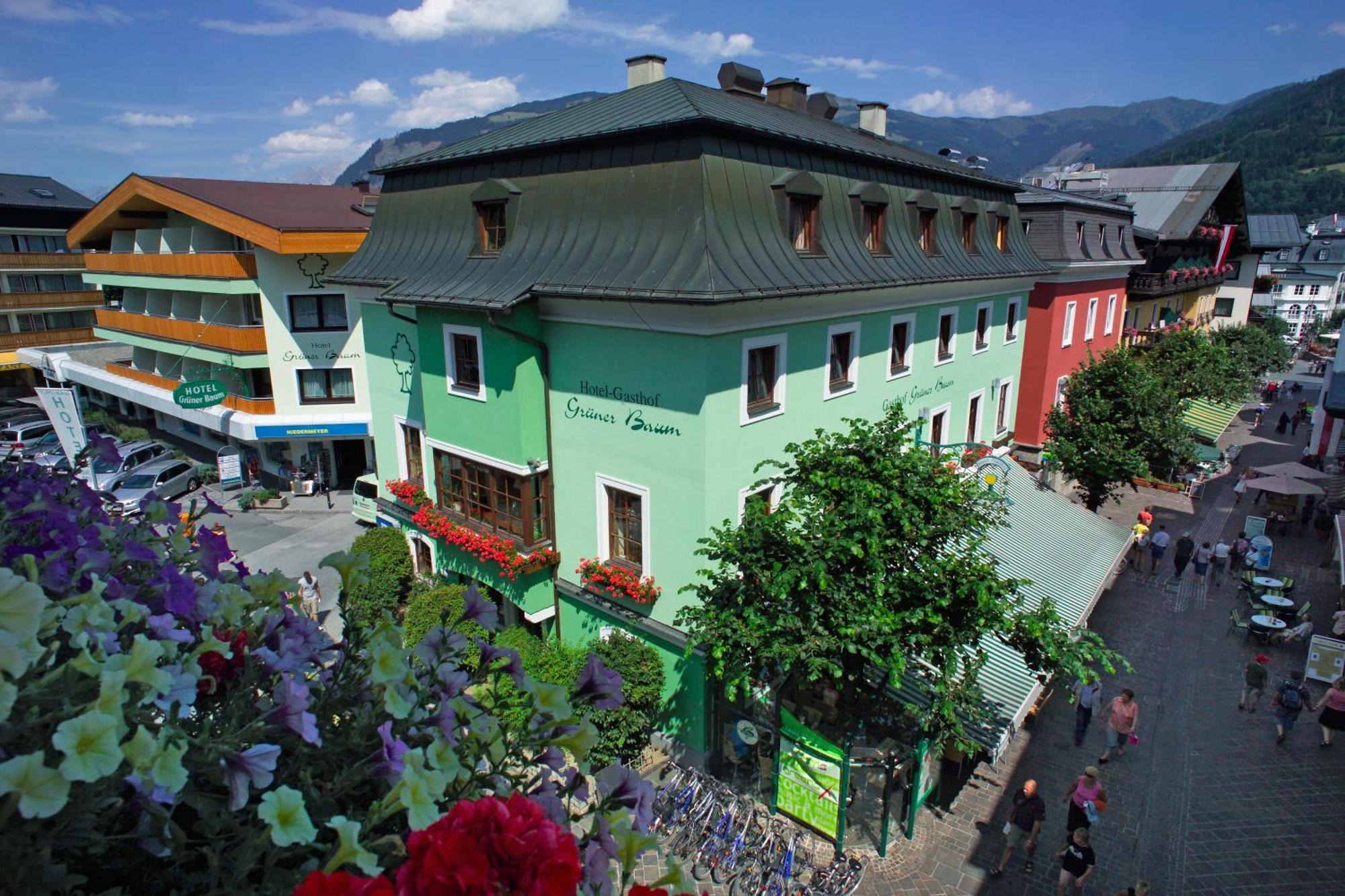 Hotel Gruener Baum Zell am See Dış mekan fotoğraf