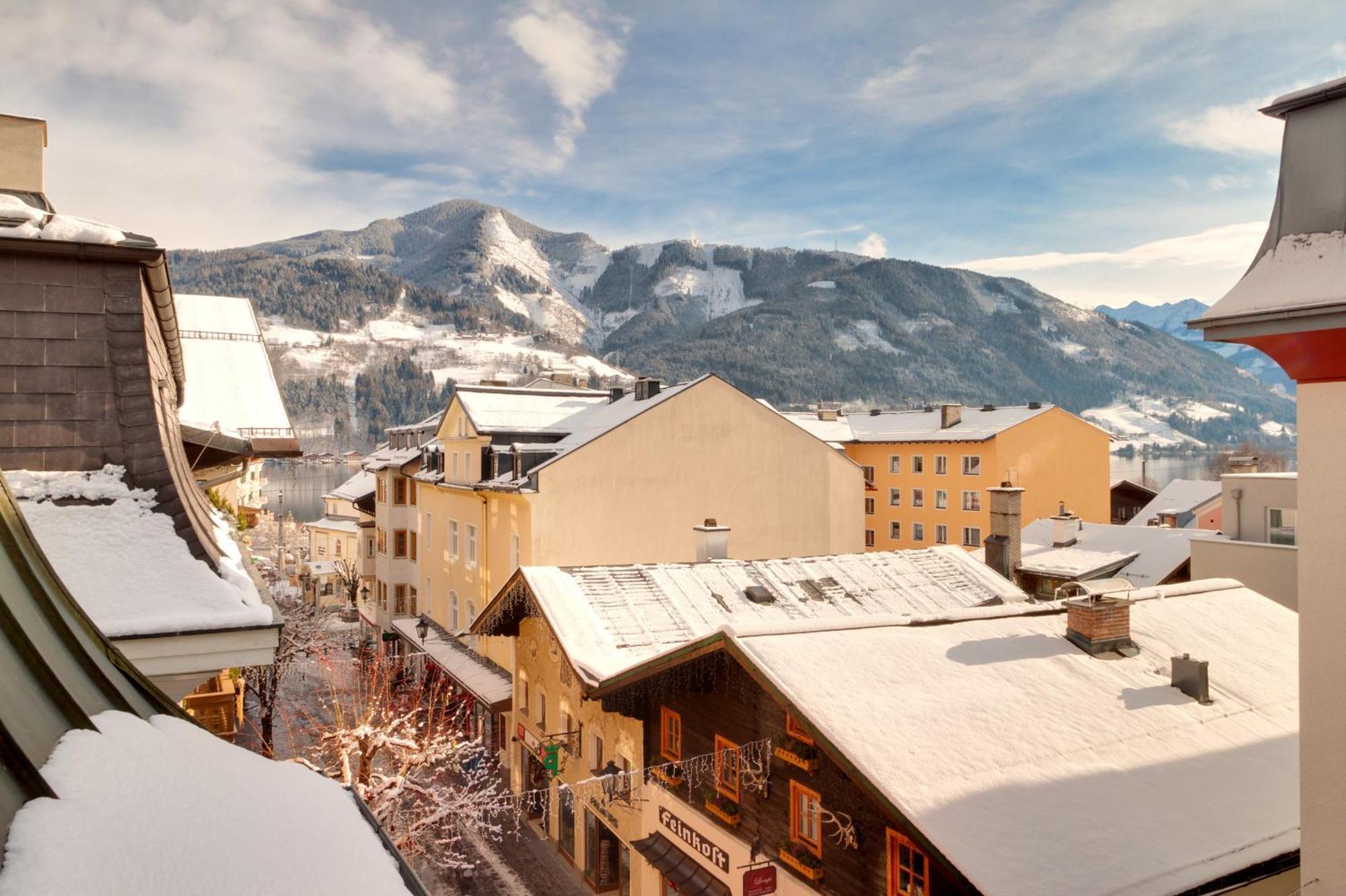 Hotel Gruener Baum Zell am See Dış mekan fotoğraf